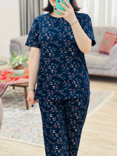 تیشرت و شلوار برگ